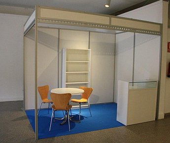 Stand básico blanco